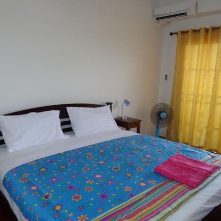 Rayong Condochain Ban Phe Buitenkant foto